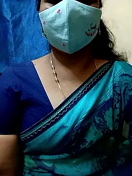 sushma26 online show from April 24, 2026, 7:49 pm