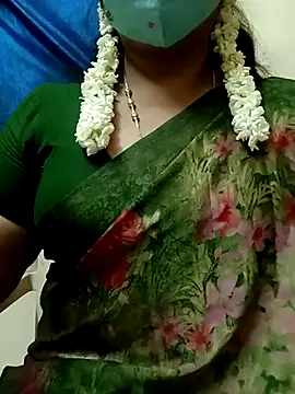 sushma26 online show from May 18, 2026, 6:34 pm
