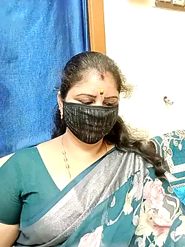 sushma26 online show from December 18, 2025, 5:17 pm