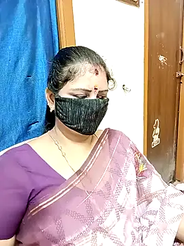 sushma26 online show from November 1, 2025, 5:18 pm