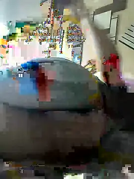 queenbuggi online show from June 1, 2026, 7:57 pm