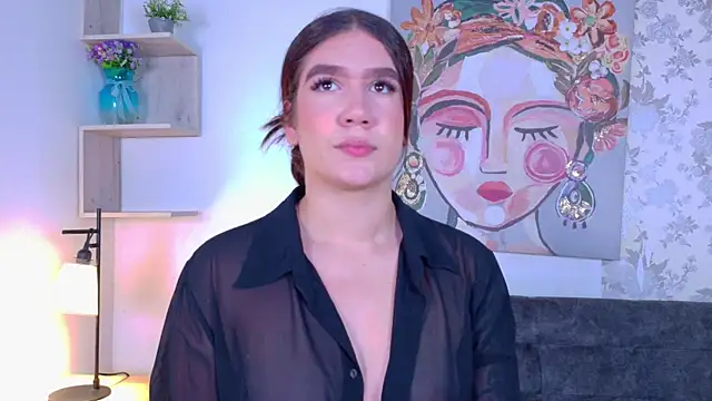 kloe bella online show from November 8, 2025, 1:25 pm