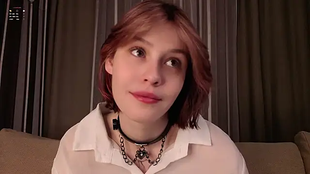 LurleneRamo online show from December 4, 2025, 1:04 am