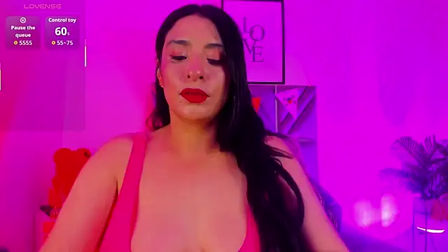 AlombraMorris online show from July 11, 2026, 11:32 am