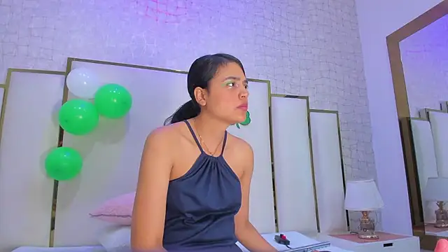 Snapshot of thalia888_ chatting on March 16, 2026, 7:05 pm thalia888 online show from March 16, 2026, 7:05 pm