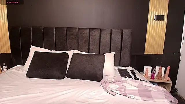 SexyRachel  online show from September 27, 2025, 11:49 am