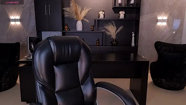 TiffannySins online show from July 11, 2026, 5:57 pm