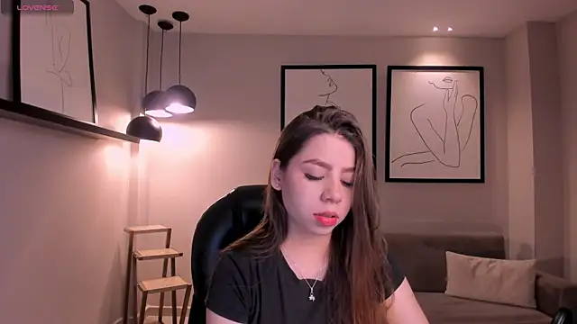 TiffannySins online show from October 23, 2025, 4:22 am