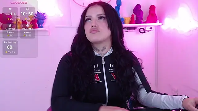 sari belle online show from February 2, 2026, 7:35 pm