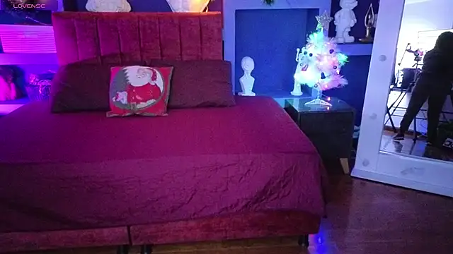 sari belle online show from December 21, 2025, 7:48 pm