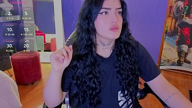 sari belle online show from November 23, 2025, 8:52 pm