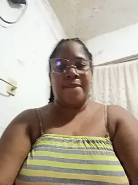 Big ass submissive online show from June 5, 2026, 12:33 pm