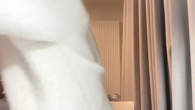 meiijiaa online show from March 10, 2026, 7:07 pm