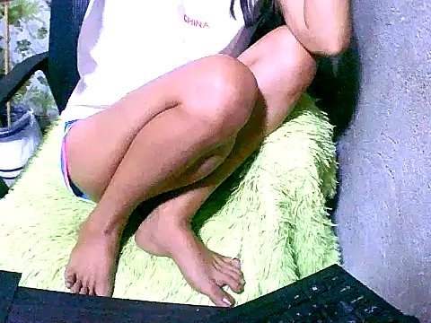 Sweeetgurll online show from September 18, 2025, 1:19 am