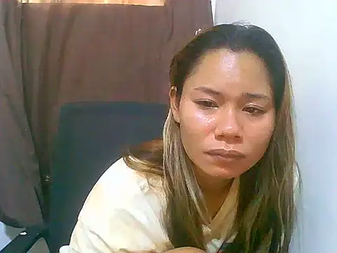 Sweeetgurll online show from June 7, 2026, 11:10 pm