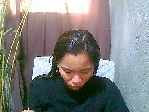 Sweeetgurll online show from May 5, 2026, 2:58 am