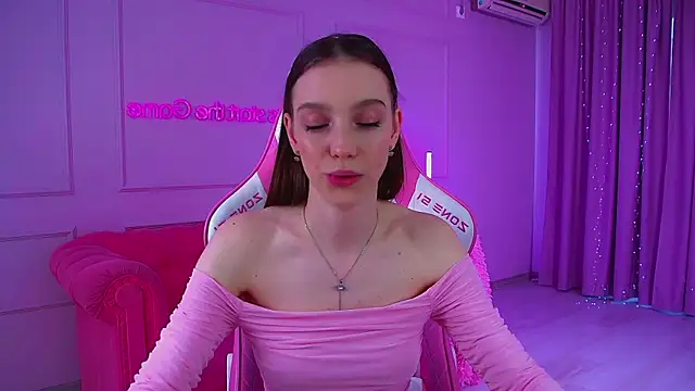 VeronicaVances online show from June 22, 2026, 7:16 am