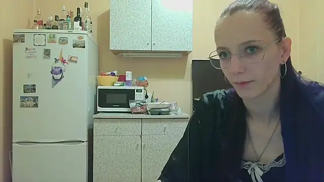 Lucy Divine online show from September 27, 2025, 10:27 pm