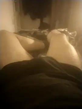 Snapshot of Yhnist34 chatting on February 21, 2026, 10:01 pm Yhnist34 online show from February 21, 2026, 10:01 pm