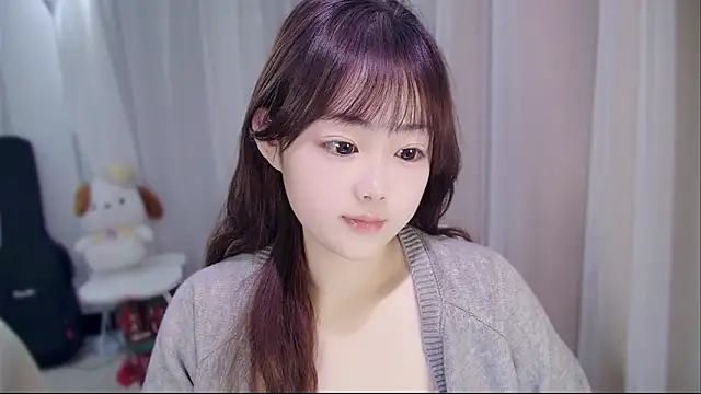 Snapshot of YUANYUAN-A chatting on February 10, 2026, 12:04 pm YUANYUAN-A online show from February 10, 2026, 12:04 pm