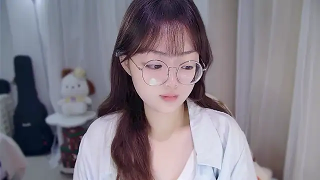 Snapshot of YUANYUAN-A chatting on March 20, 2026, 12:39 pm YUANYUAN-A online show from March 20, 2026, 12:39 pm