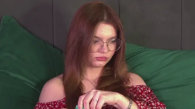 BellaMarebelle online show from March 22, 2026, 5:25 pm