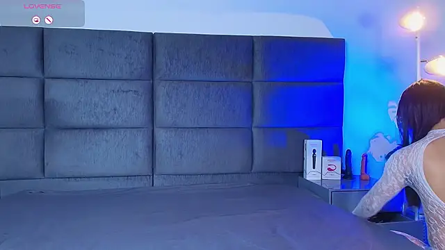 Slenna Moon online show from February 27, 2026, 11:26 pm