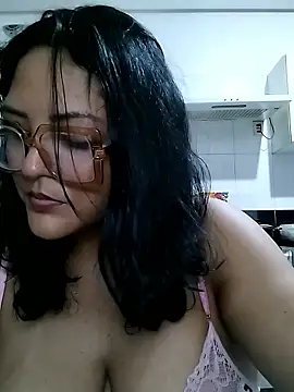 AuroraChest online show from January 10, 2026, 11:33 pm