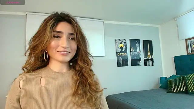Snapshot of linda_morgan1 chatting on August 3, 2026, 10:10 am linda morgan1 online show from August 3, 2026, 10:10 am