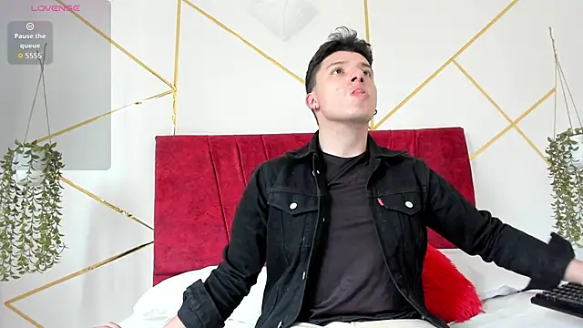 Snapshot of Ethan_Marquez01 chatting on September 15, 2025, 8:53 pm Ethan Marquez01 online show from September 15, 2025, 8:53 pm