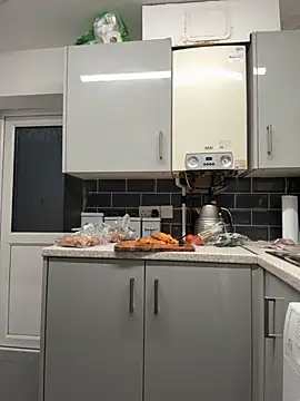 KayleeBella online show from September 25, 2025, 6:25 pm