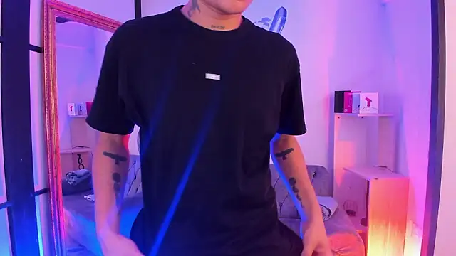 Snapshot of LiamDeep chatting on March 14, 2026, 10:16 pm LiamDeep online show from March 14, 2026, 10:16 pm