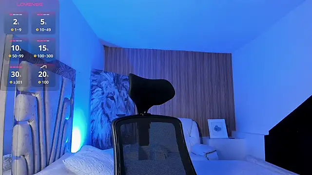 LiamDeep online show from October 10, 2025, 5:47 pm