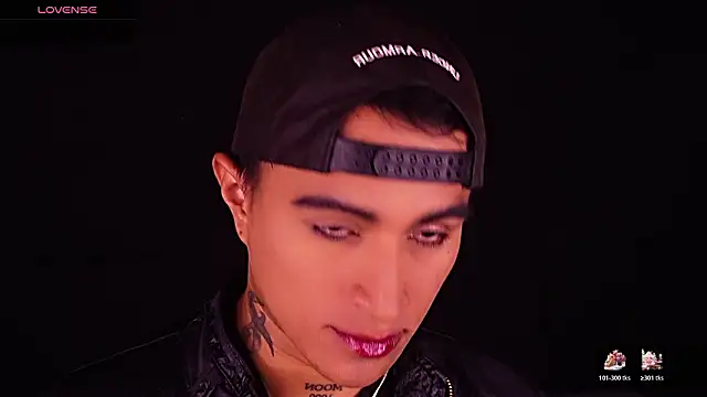 Snapshot of LiamDeep chatting on February 7, 2026, 9:06 am LiamDeep online show from February 7, 2026, 9:06 am