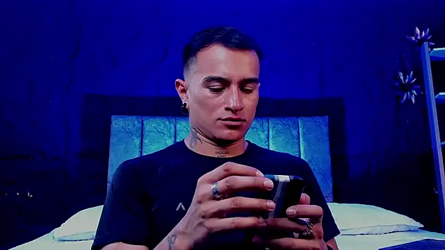 LiamDeep online show from June 14, 2026, 4:19 pm
