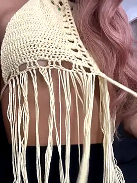 SunshineLizzy online show from September 10, 2025, 2:49 pm