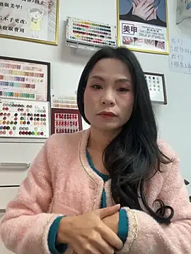 Baby-mmm online show from January 14, 2026, 3:54 am