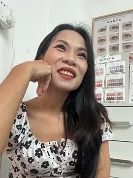 Baby-mmm online show from October 5, 2025, 6:59 am