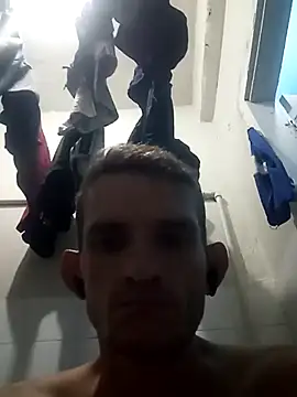 kelvinjesus34 online show from September 19, 2025, 2:37 am