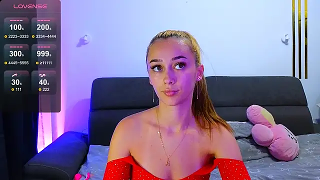 AmyKent  online show from October 6, 2025, 3:13 pm