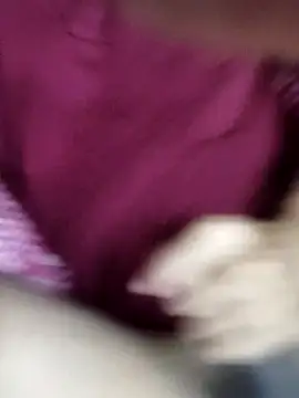 Snapshot of fitboy2107 chatting on October 10, 2025, 6:42 pm fitboy2107 online show from October 10, 2025, 6:42 pm