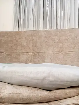 Marian Zeller online show from October 1, 2025, 9:03 am