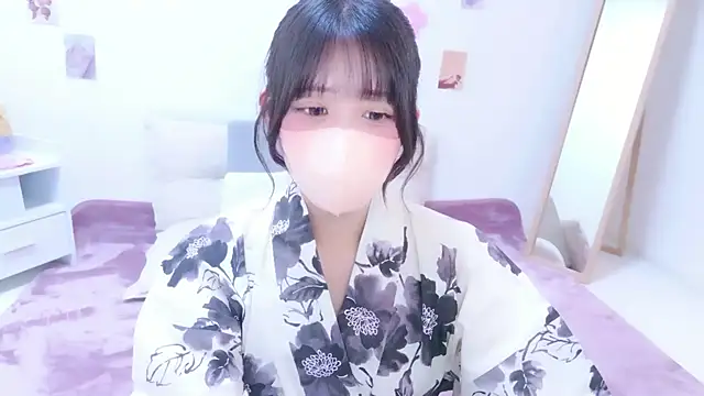 Snapshot of Hinata_Sun chatting on July 27, 2026, 1:18 pm Hinata Sun online show from July 27, 2026, 1:18 pm