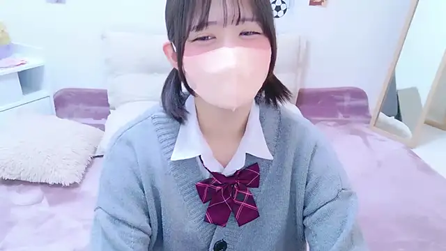 Snapshot of Hinata_Sun chatting on July 19, 2026, 1:41 pm Hinata Sun online show from July 19, 2026, 1:41 pm