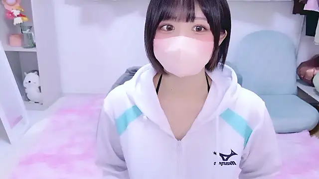 Hinata Sun online show from March 14, 2026, 5:30 pm