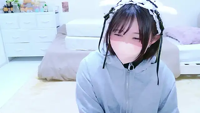 Snapshot of Hinata_Sun chatting on July 20, 2026, 1:46 pm Hinata Sun online show from July 20, 2026, 1:46 pm