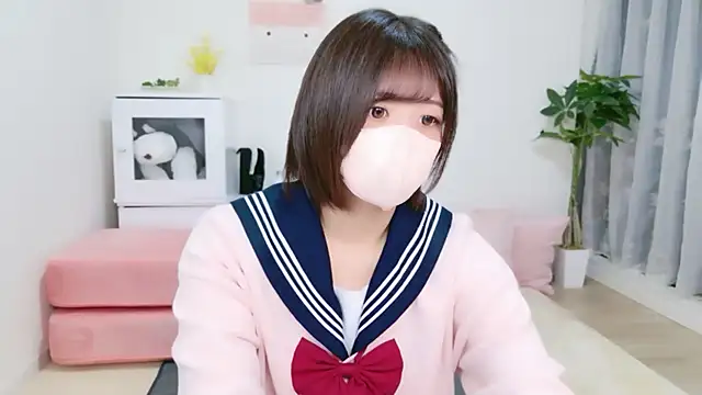 Hinata Sun online show from September 19, 2025, 2:21 pm