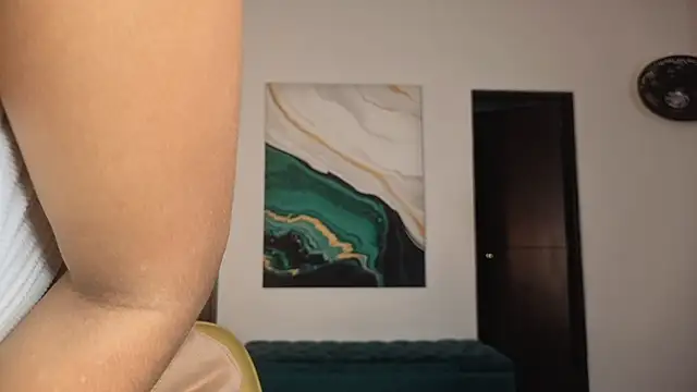 Sofi Moreno online show from September 23, 2025, 11:50 am