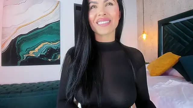 Snapshot of Sofi_Moreno chatting on April 4, 2026, 12:01 pm Sofi Moreno online show from April 4, 2026, 12:01 pm