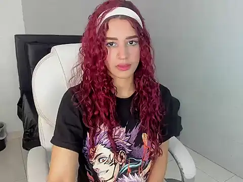 Alisha Evans Rs online show from November 21, 2025, 8:52 pm